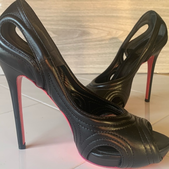 Alexander McQueen, peep toe leather heels - Picture 4 of 9